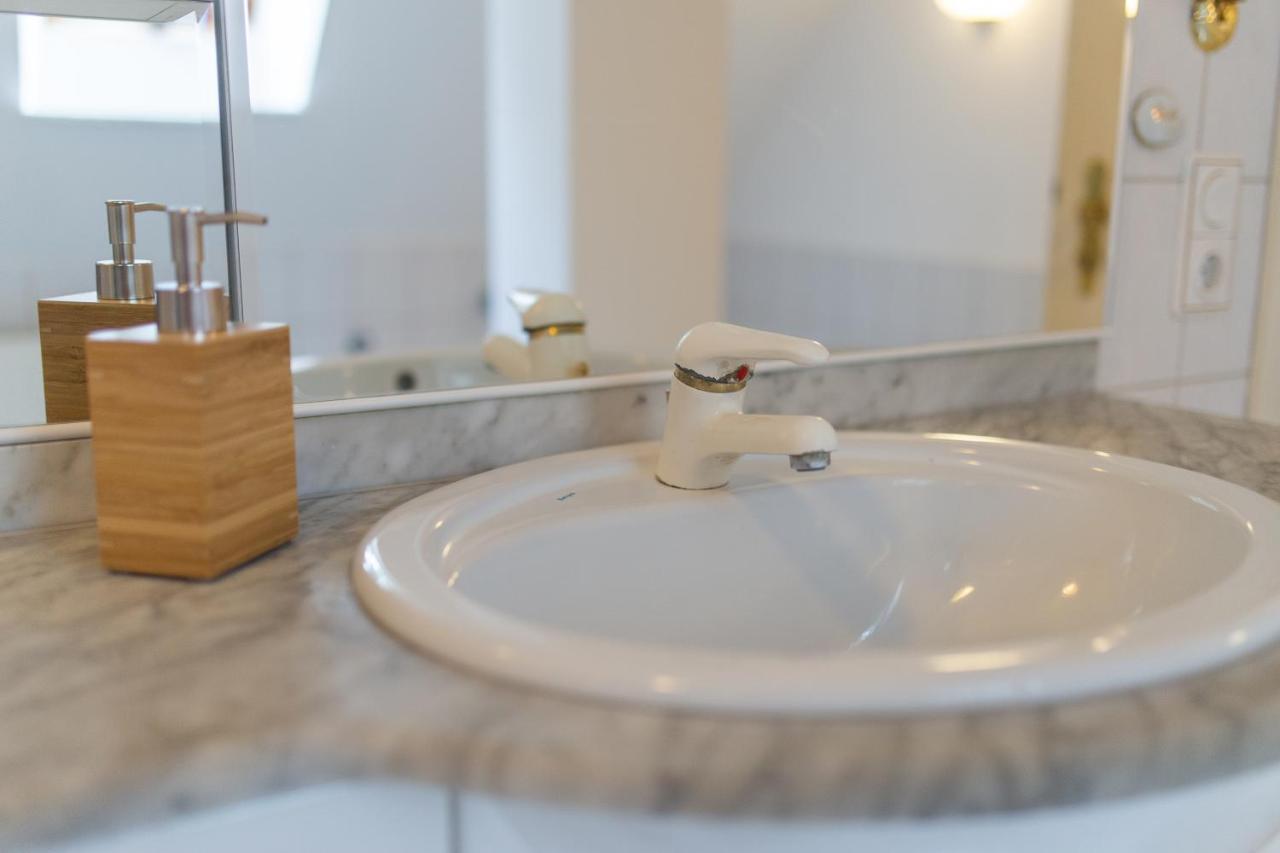 Fullhouse - Halle - Ku15 Apartments Εξωτερικό φωτογραφία